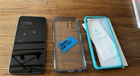 Good
													Nothing Phone (2) - Unlocked, Gray, 256 GB, 12 GB, photo 1 of 9