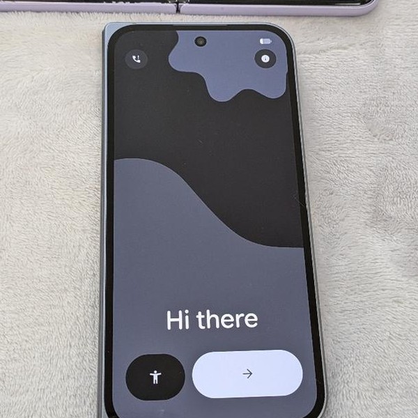 Google Pixel 10 Pro Fold - Unlocked, 256 GB, Moonstone, GU0NP