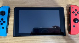 Good
													Nintendo Switch - Red & Blue, 32 GB, photo 3 of 20