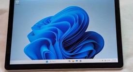 Good
													Microsoft Surface Go 2 - Wi-Fi, Pentium, Gray, 64 GB, 4 GB, photo 1 of 5