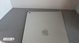 Fair
													Apple iPad 9th Gen - Wi-Fi, Silver, 64 GB, A2602, photo 3 of 7