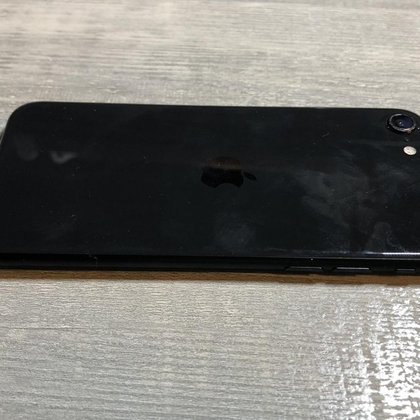 Apple iPhone SE 2nd Gen 2020 - Unlocked, 64 GB, Black, A2275