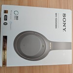 Used Sony WH-1000XM4 - Silver