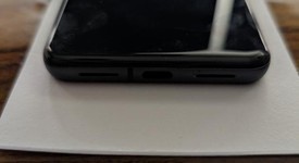 Good
													Google Pixel 8 - T-Mobile, Obsidian, 128 GB, 8 GB, G9BQD, Sub-6 5G, photo 3 of 4
