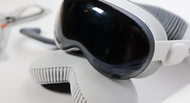 Mint
													Apple Vision Pro - 512 GB, photo 3 of 4