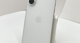 Good
													Apple iPhone 16 - Unlocked, White, 128 GB, A3081, photo 3 of 5