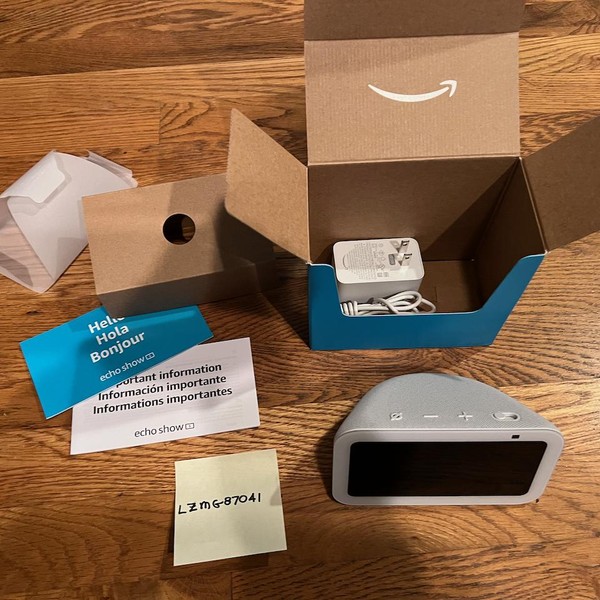 Amazon Echo Show 5 3rd Gen - White