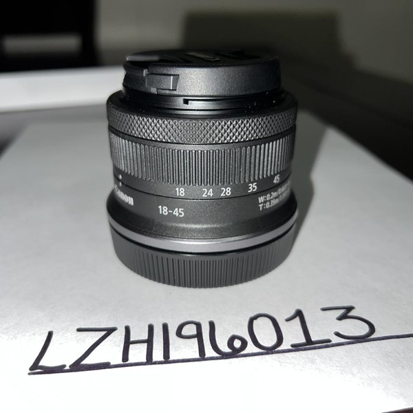 Canon RF-S18-45mm f4.5-6.3 IS STM