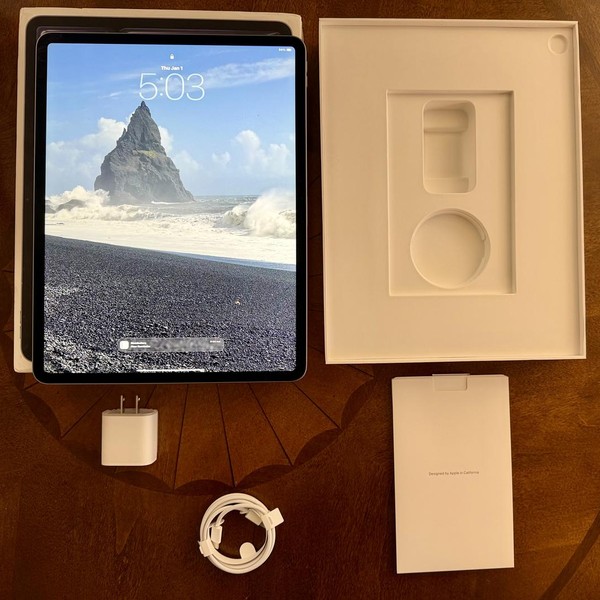 Apple iPad Pro 12.9 inch 5th Gen 2021 - Wi-Fi, 128 GB, Gray