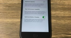 Fair
													Apple iPhone SE 2nd Gen 2020 - Unlocked, Black, 64 GB, A2275, photo 1 of 7