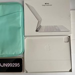 Used Apple Magic Keyboard for iPad - White