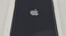 Mint
													Apple iPhone SE 3rd Gen 2022 - Unlocked, Midnight, 64 GB, A2595, photo 5 of 13