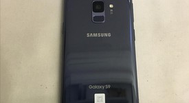 Good
													Samsung Galaxy S9 - Verizon, Blue, 64 GB, SM-G960U, photo 3 of 7
