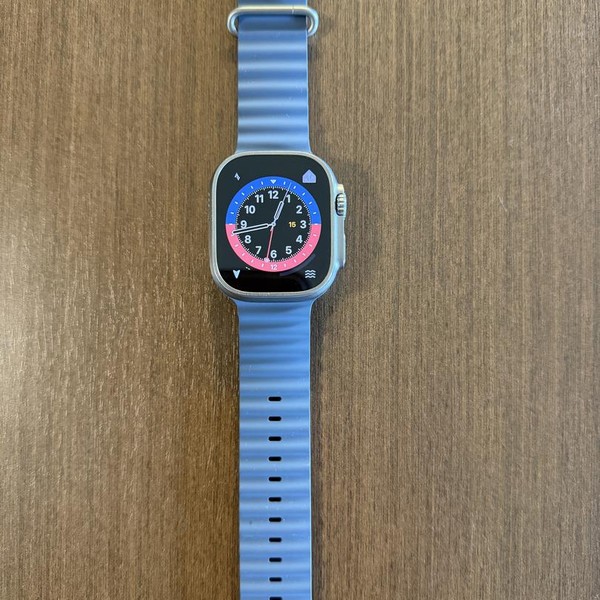 Apple Watch Ultra 2 49mm - Unlocked, Natural, A2986