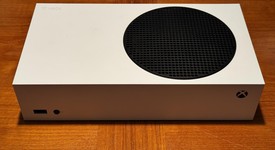 Good
													Xbox Series S (2020) - White, 512 GB, photo 4 of 6