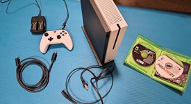 Mint
													Xbox One S (2016) - White, 500 GB, photo 2 of 7