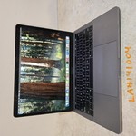 Good MacBook Pro 2018 (With Touch Bar) - 13 inch - 256 GB, Gray, 8 GB, Intel Core i5