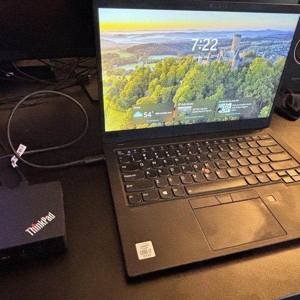 Lenovo ThinkPad X1 Carbon (7th Gen) - 512 GB, 16 GB, Intel Core i7
