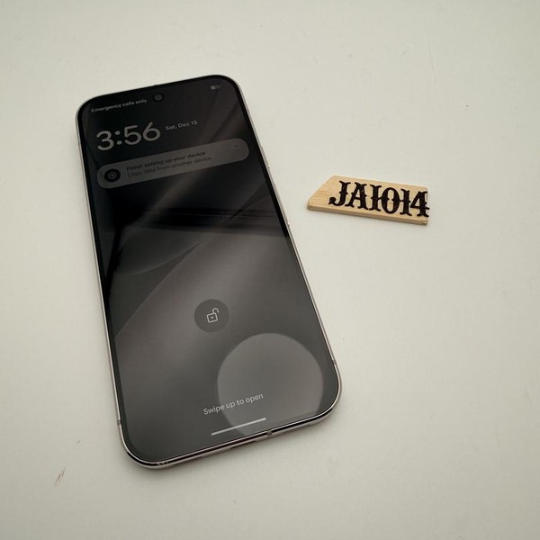 Google Pixel 10 Pro - Unlocked, 128 GB, Porcelain, G4QUR