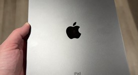 Good
													Apple iPad Pro 11" 2018 - Unlocked, Gray, 64 GB, A2013, photo 2 of 3