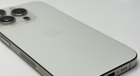 Good
													Apple iPhone 15 Pro - Unlocked, White, 128 GB, A2848, photo 4 of 6
