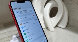 Good
													Apple iPhone 14 - Unlocked, Red, 128 GB, A2649, photo 1 of 6