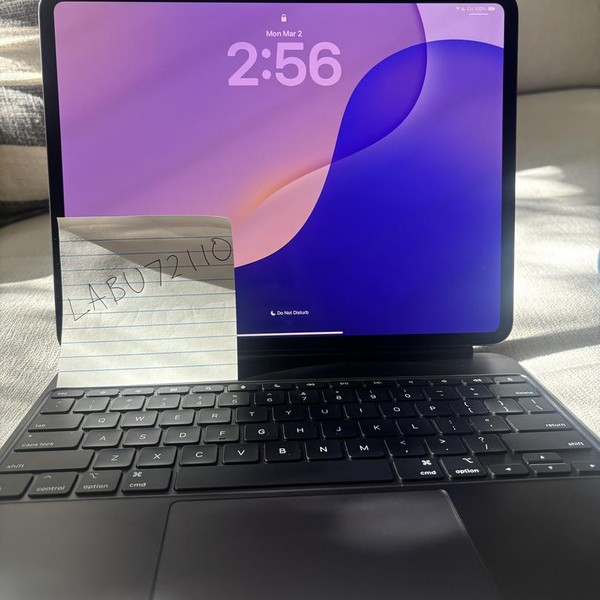 Apple iPad Pro 13 inch (M4) 2024 - Wi-Fi, 512 GB, Black, 8 GB, A2925, Standard Glass