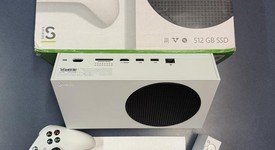 Mint
													Xbox Series S (2020) - White, 512 GB, photo 4 of 13