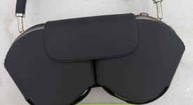 Used
													Apple AirPods Max - Gray, photo 1 of 16