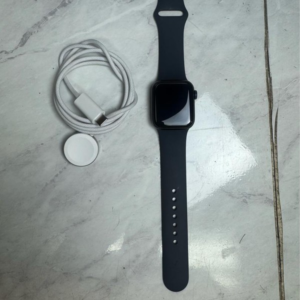 Apple Watch SE (3rd Gen) 40mm - Unlocked, Midnight, A3326 - Cellular