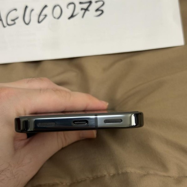 Google Pixel 10 Pro - Unlocked, 256 GB, Obsidian, GA09887