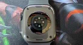 Mint
													Apple Watch Ultra 3 49mm - Unlocked, Black, A3281, photo 4 of 6