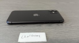 Mint
													Apple iPhone 11 - Unlocked, Black, 64 GB, A2111, photo 4 of 8