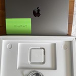 Good MacBook Pro Late 2023 (M3) - 14 inch - 512 GB, Gray, 8 GB, Apple M3, 10-core GPU