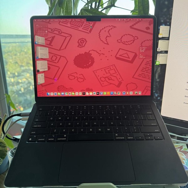 MacBook Air 2022 (M2) - 13 inch - 256 GB, Midnight, 8 GB, Apple M2