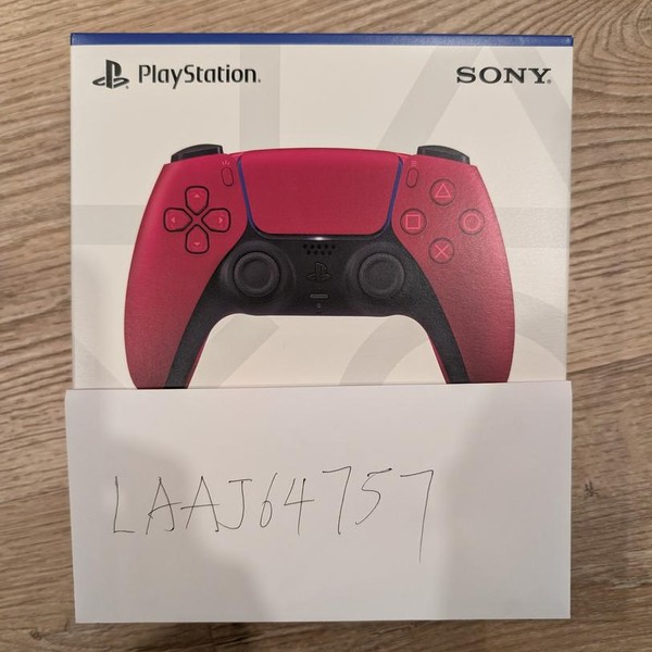 DualSense Wireless Controller - Red