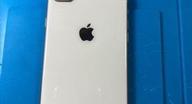 Good
													Apple iPhone 8 Plus - AT&T, Gold, 256 GB, A1864, photo 5 of 6