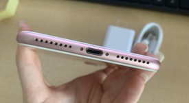 Good
													Apple iPhone 7 Plus - Unlocked, Rose Gold, 128 GB, A1661, photo 2 of 5