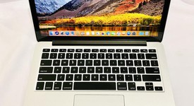 Good
													MacBook Pro 2015 (Retina) - 13" - Silver, 256 GB, 8 GB, photo 2 of 9