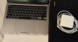 Mint
													MacBook Pro 2020 - 13" - I7, Gray, 512 GB, 32 GB, photo 4 of 11