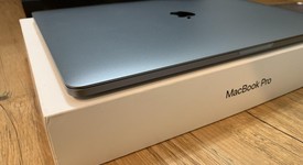 Mint
													MacBook Pro 2017 (With Touch Bar) - 15" - I7, Gray, 256 GB, 16 GB, photo 4 of 11