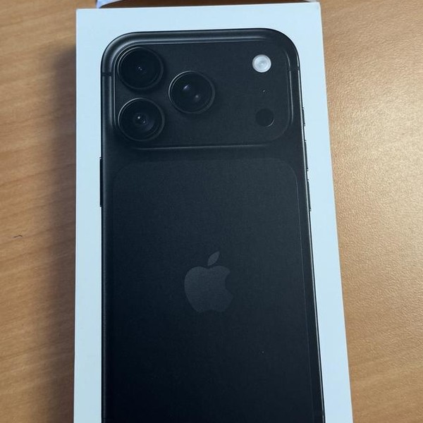 Apple iPhone 18 Pro - AT&T, 256 GB, Black, a3472