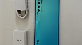 Mint
													TCL 20 Pro 5G - Unlocked, Blue, 256 GB, 6 GB, photo 4 of 20