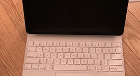 Good
													Apple iPad Pro 12.9" 5th Gen 2021 - Unlocked, Silver, 128 GB, photo 2 of 13
