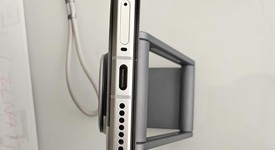 Mint
													Xiaomi 15 Ultra - Unlocked Non-US, Silver, 512 GB, 16 GB, photo 1 of 13