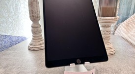 Good
													Apple iPad Air 3rd Gen - Wi-Fi, Silver, 64 GB, photo 2 of 5