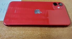 Fair
													Apple iPhone 11 - Unlocked, Red, 128 GB, A2111, photo 5 of 10