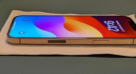 Good
													Apple iPhone 12 Pro Max - Unlocked, Gold, 256 GB, A2342, photo 2 of 9