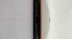 Fair
													OnePlus 7T Pro 5G - T-Mobile, Orange, 256 GB, 12 GB, HD1925, McLaren Edition, photo 4 of 8