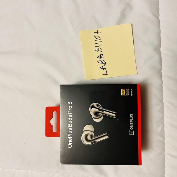 OnePlus Buds Pro 3 - Lunar Radiance